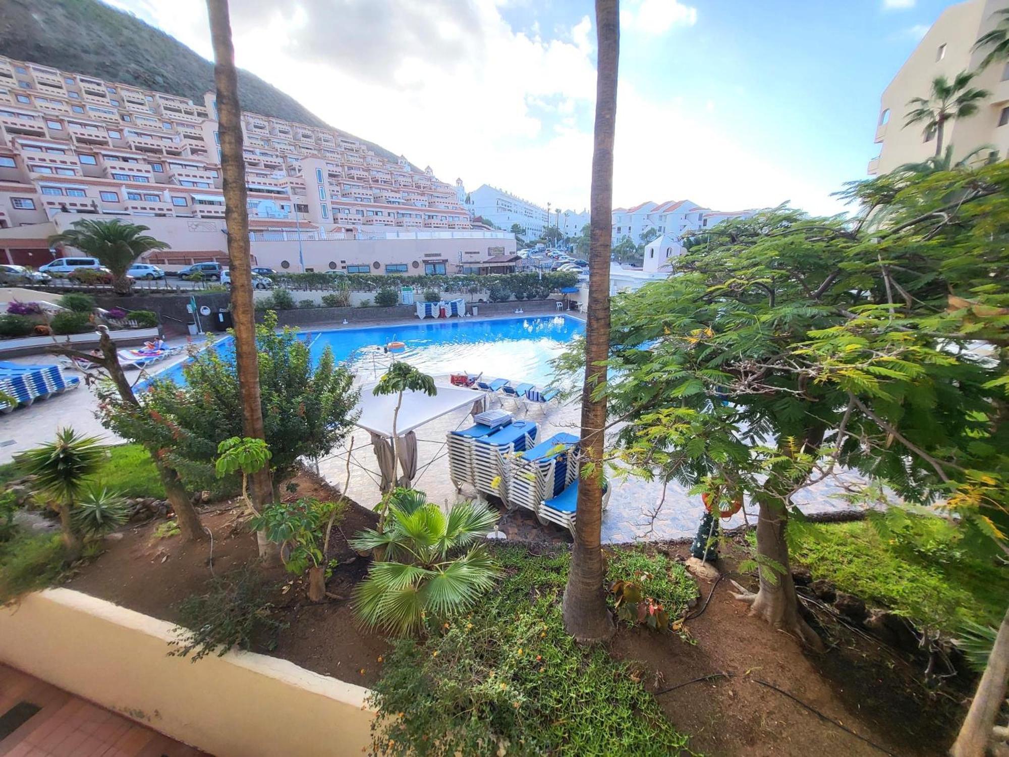 Castle Harbour 3 Apartment Los Cristianos  Exterior photo